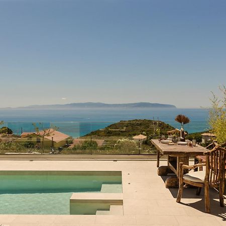 Hilaritas Luxury Suites Sea View, Private Pool & Jacuzzi Paradise Ratzaklíon Exterior foto